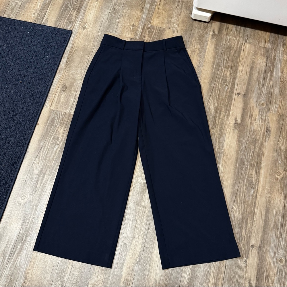 On Time Pleated Trousers in excellent condition. - Picture 1 of 4